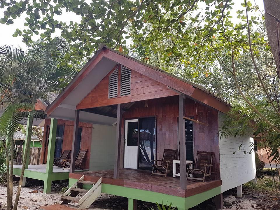 Vijit Bungalow Koh Phayam Bagian luar foto