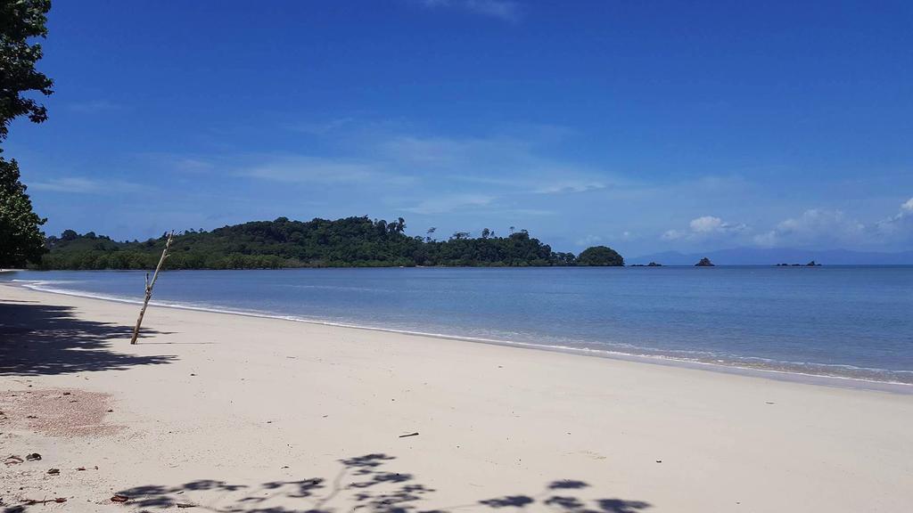 Vijit Bungalow Koh Phayam Bagian luar foto