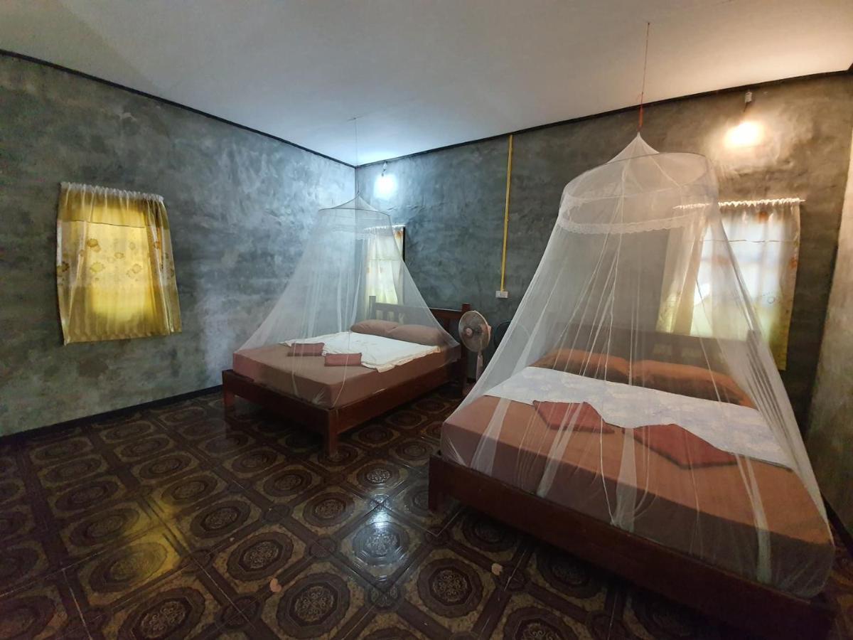 Vijit Bungalow Koh Phayam Bagian luar foto